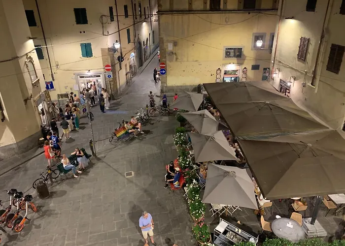 Uffizi & Santo Spirito Family/Groups